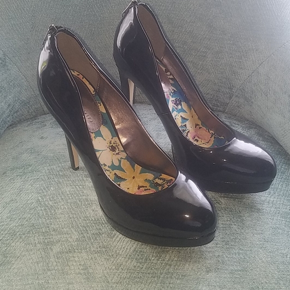 🎉Sale $20 Sexy Black Stilettos - Picture 10 of 10